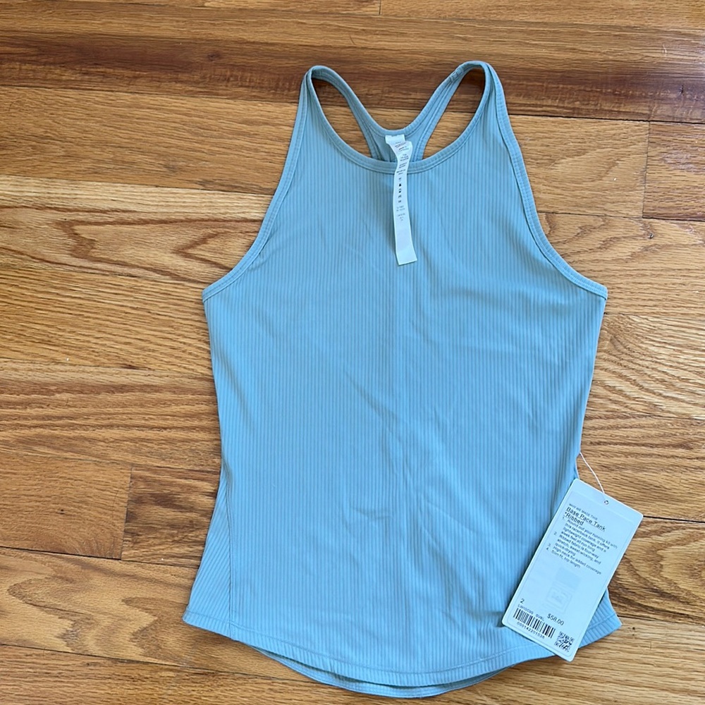 NWT BASE PACE TANK *RIBBED